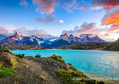 Torres del Paine Pehoe Lake